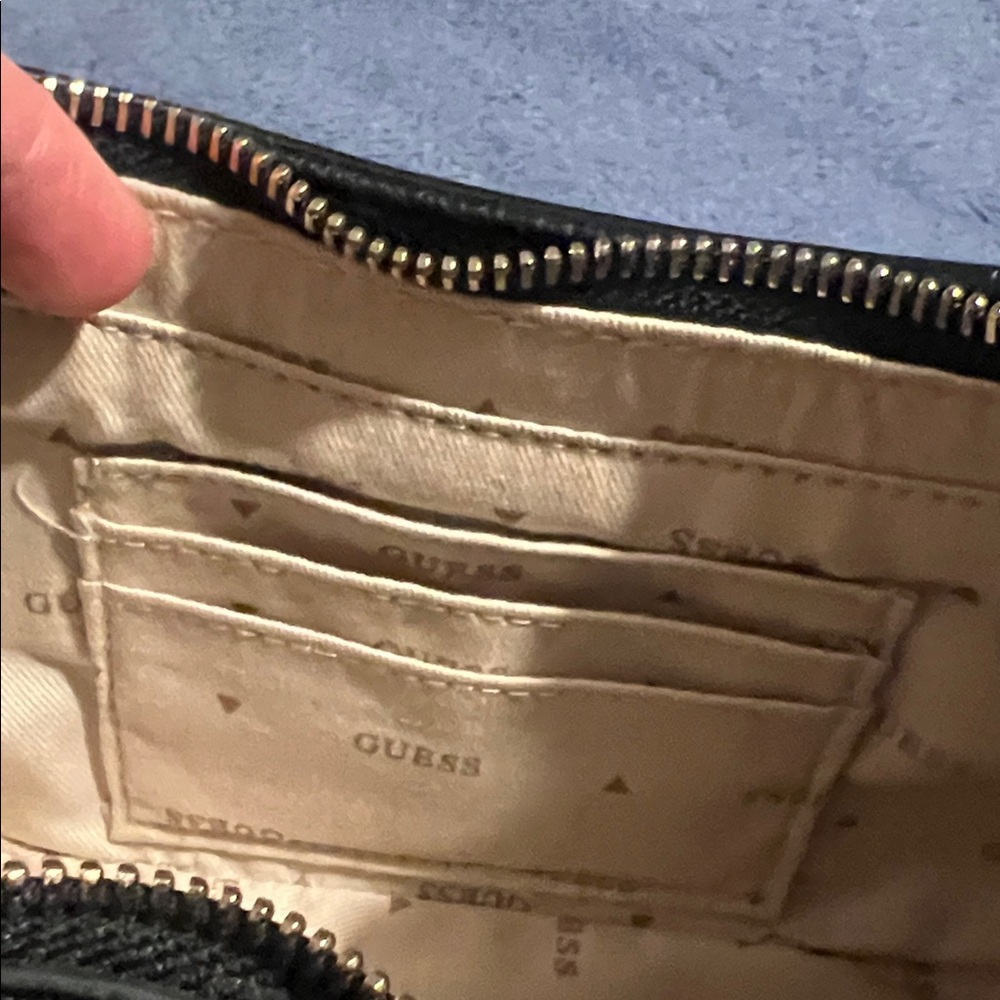 GUESS Black Shoulder Bag with Gold Accents. Brand New! - Picture 5 of 10